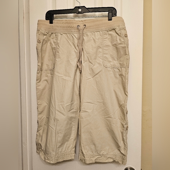 Khaki Capri pants Merona L - Picture 1 of 5